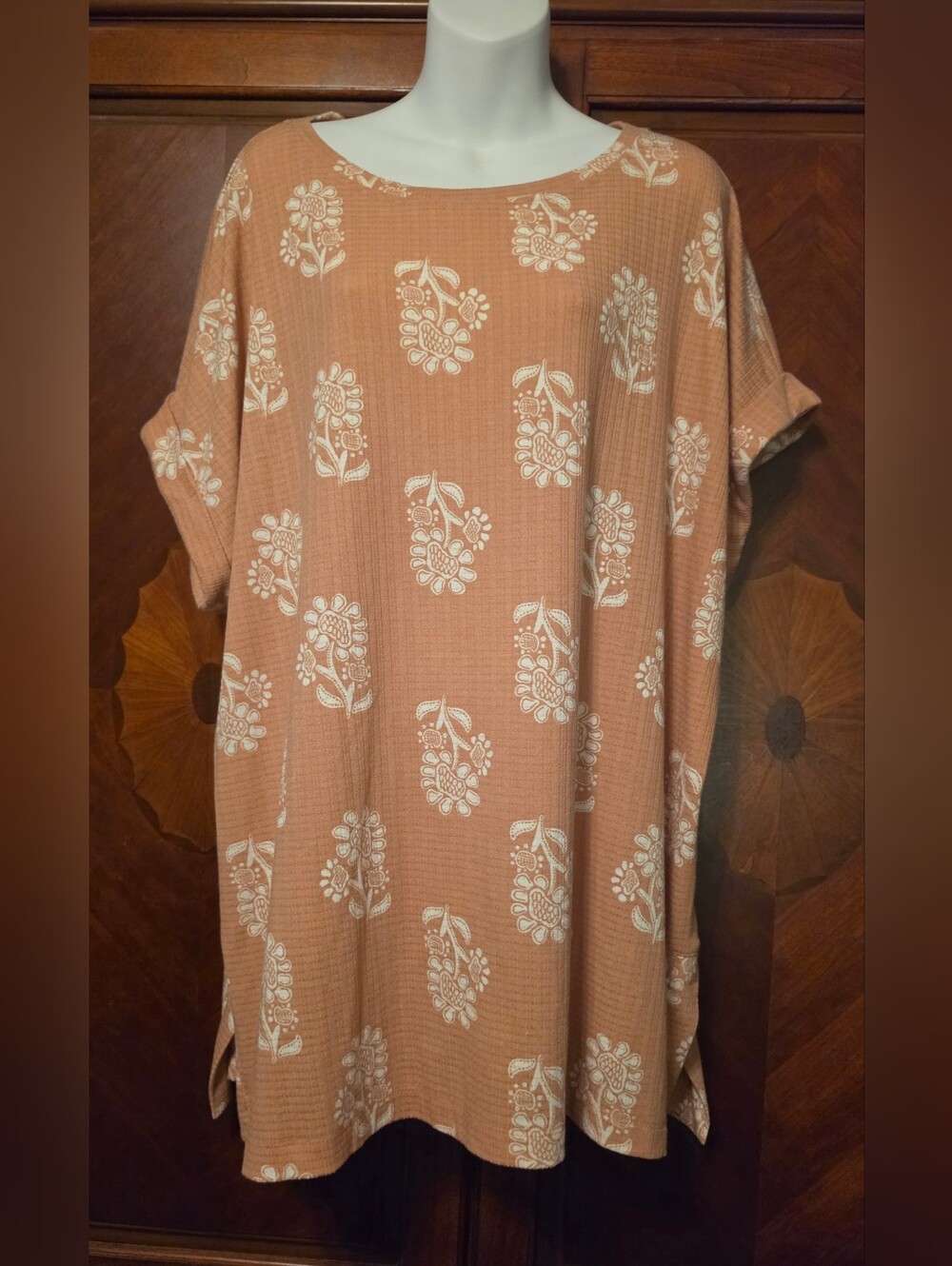 Lularoe Leah Tunic Top
